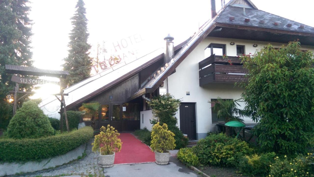 Hotel Trojane, Inspiration Of The Green Retreat Extérieur photo